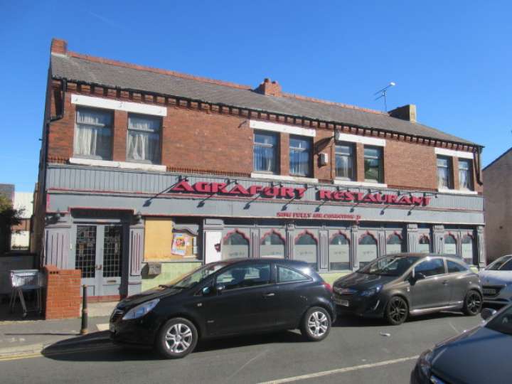 1/7 CAMBRIDGE ROAD, ELLESMERE PORT Smith and Sons