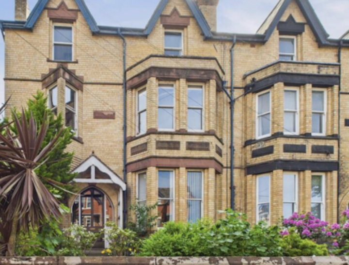 SMITH AND SONS STRENGTHEN BLOCK MANAGEMENT PORTFOLIO