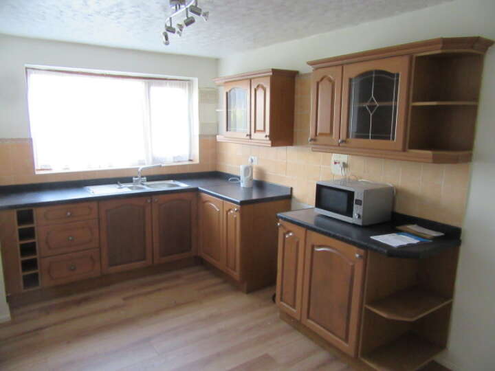 Briardale_kitchen.JPG