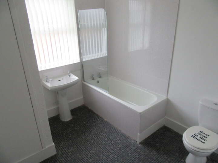 Palatine_bath_Jul.JPG