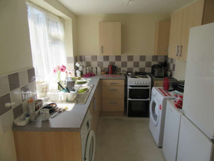 9_Lever_kitchen.JPG