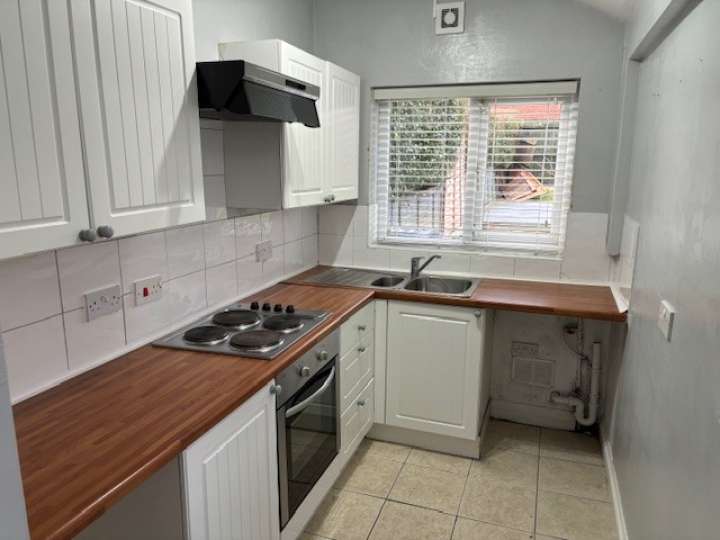 115_Parkside_kitchen_new.jpg