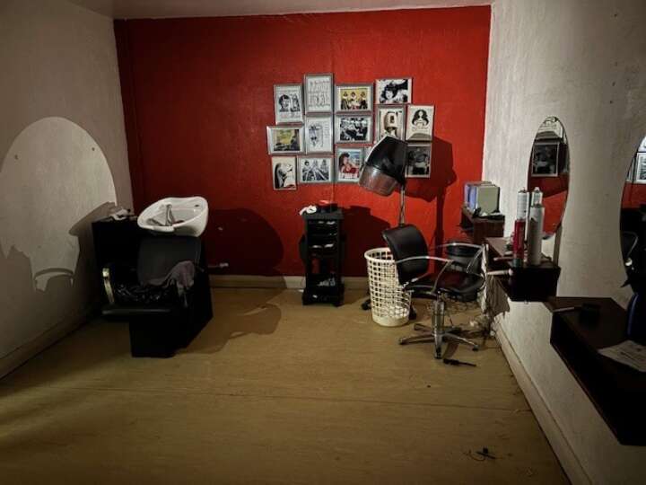 11_Town_Lane_-_Internal_1.jpg