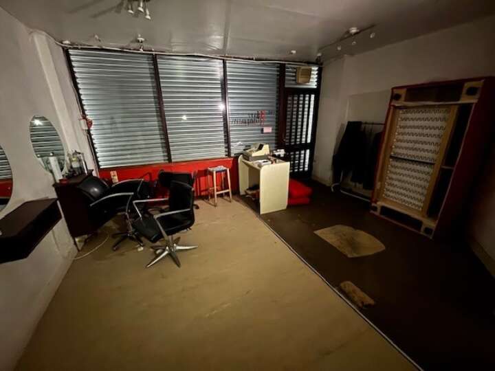 11_Town_Lane_-_Internal_2.jpg