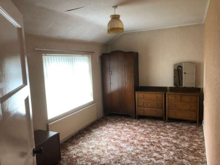120 Orretts Meadow Bedroom.jpg