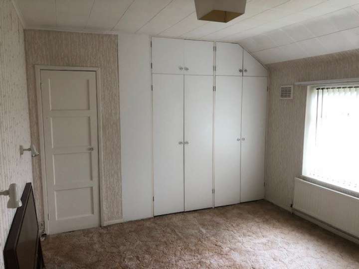 120 Orretts Meadow bedroom 1.jpg