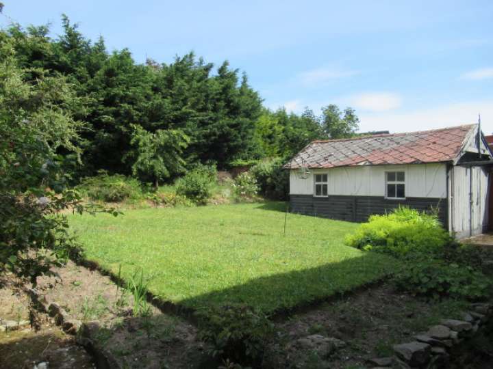 12 WARREN DRIVE, WALLASEY Smith and Sons