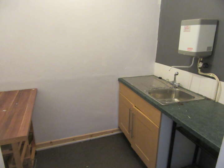 Hoylake_kitchen.JPG