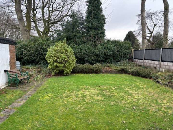 15 Woodstock garden.jpg