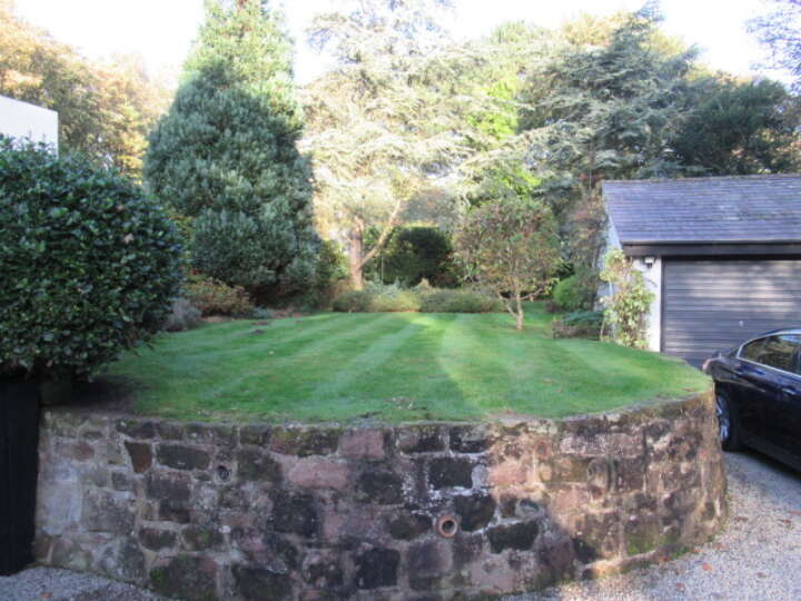 White Barn 8_1.JPG