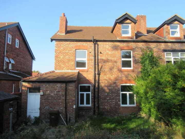 St_Amdrews_rear.JPG