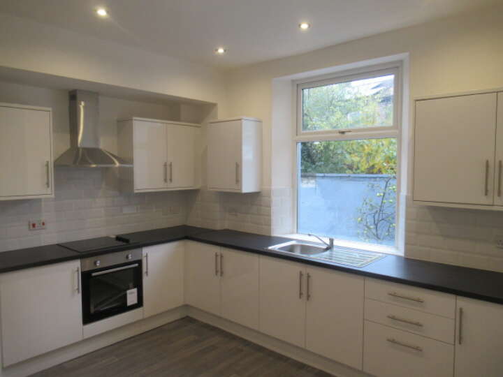 Victoria_14_kitchen.JPG
