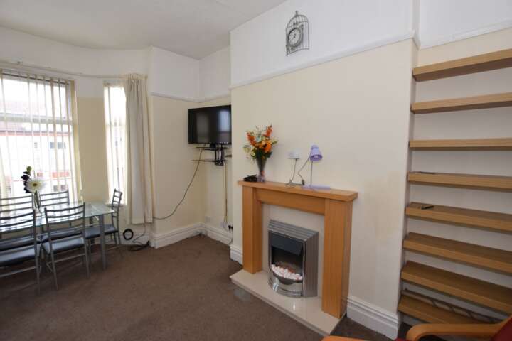 12 Grosvenor Website 3.JPG