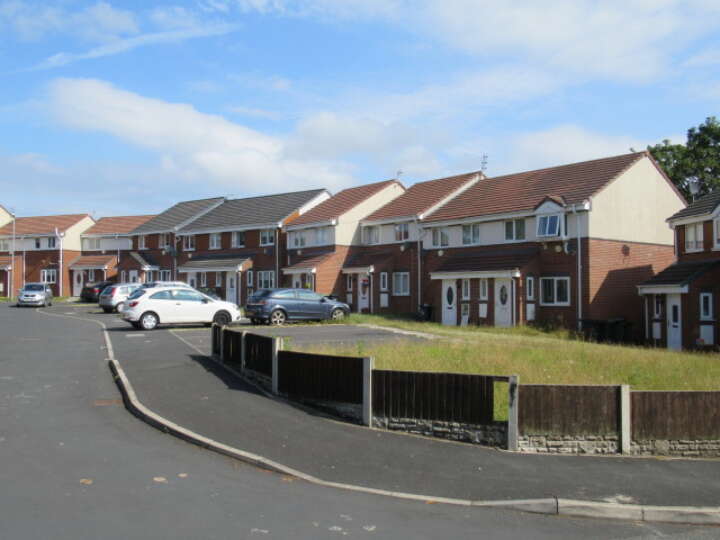 Oakwood_Drive_-_Ground_rents.JPG