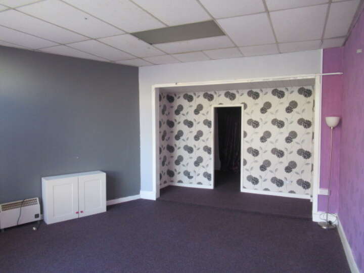 Poulton_385_shop_2.JPG