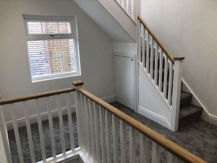 23a_Village_Rd_stairs.jpg