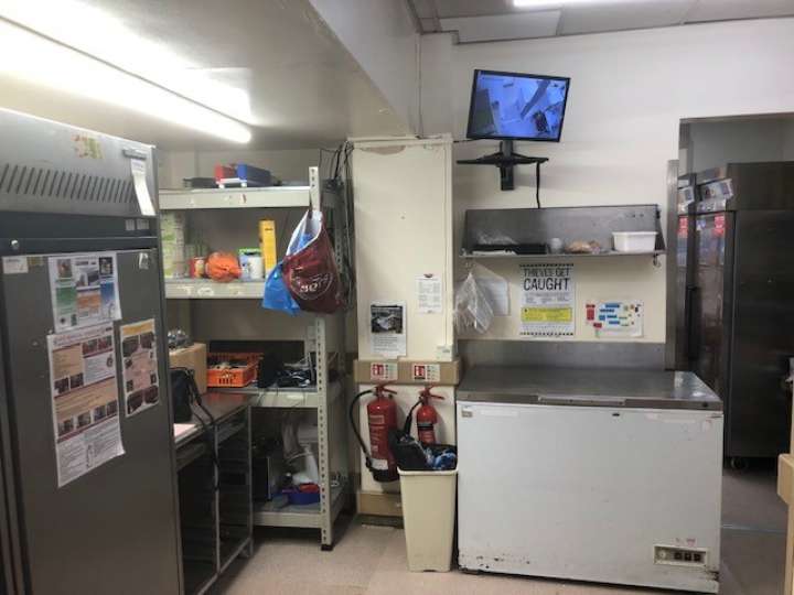 241_Breck_Road_-_Kitchen_1.jpg