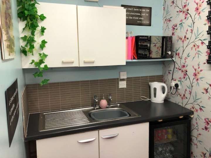2F_Whitby_kitchen.jpg