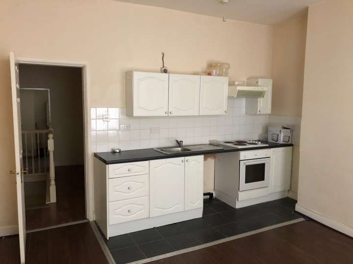 3 GRANGE MOUNT, BIRKENHEAD Smith and Sons (enGB)