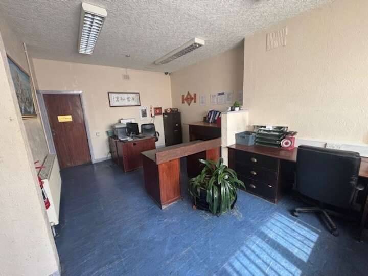 70_Prenton_Road_West_-_Pic_1.jpg