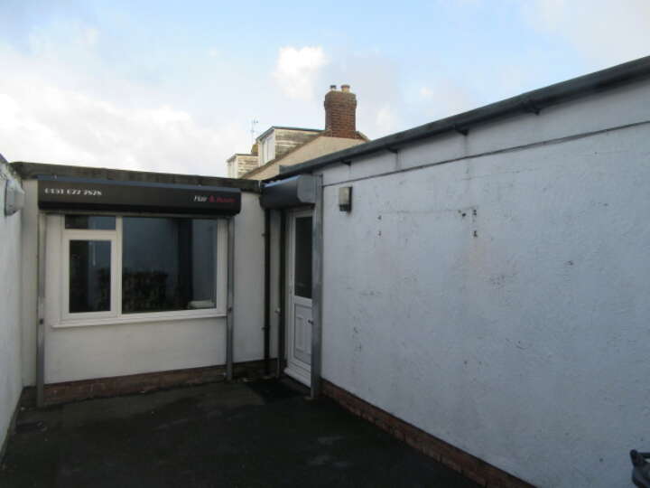 34 HOYLAKE ROAD, BIDSTON Smith and Sons (enGB)