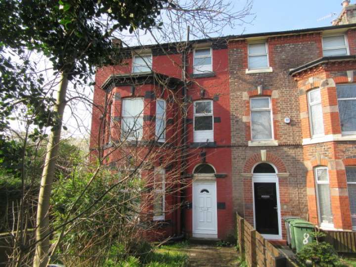 10 CARLTON MOUNT, BIRKENHEAD Smith and Sons