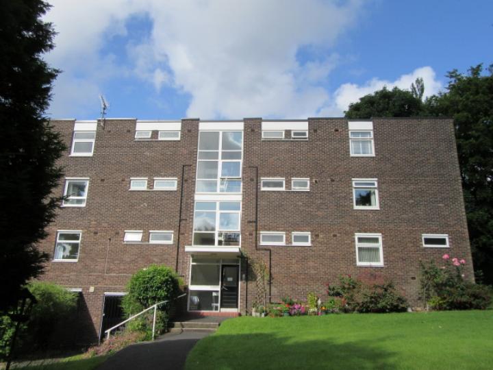 24 EVERSLEY PARK, STORETON ROAD, PRENTON Smith and Sons