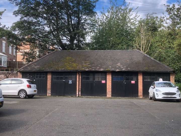 Garages_at_Victoria_Gardens.jpg