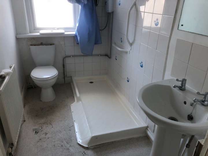 Mather_bathroom.jpg