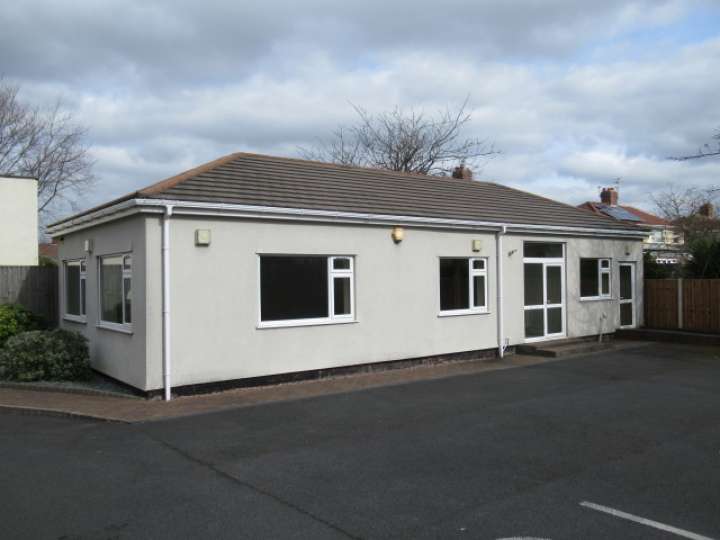 10/12 NORTHWAY, MAGHULL Smith and Sons