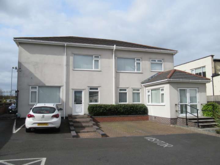 10/12 NORTHWAY, MAGHULL Smith and Sons