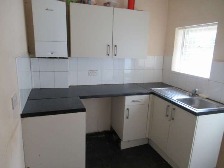 39 PANSY STREET, LIVERPOOL Smith and Sons