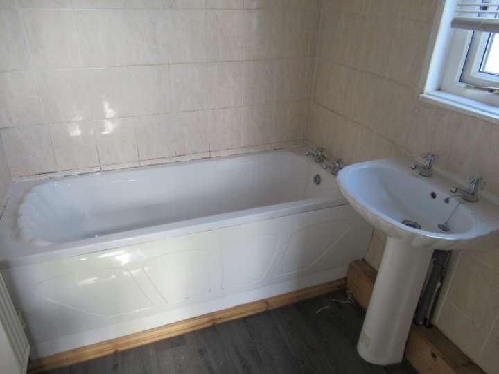 48 SHORE DRIVE, WIRRAL Smith and Sons