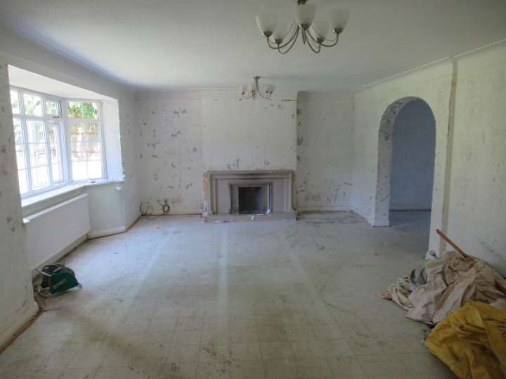 SPINNEY HOUSE, ST DAVIDS LANE, NOCTORUM Smith and Sons