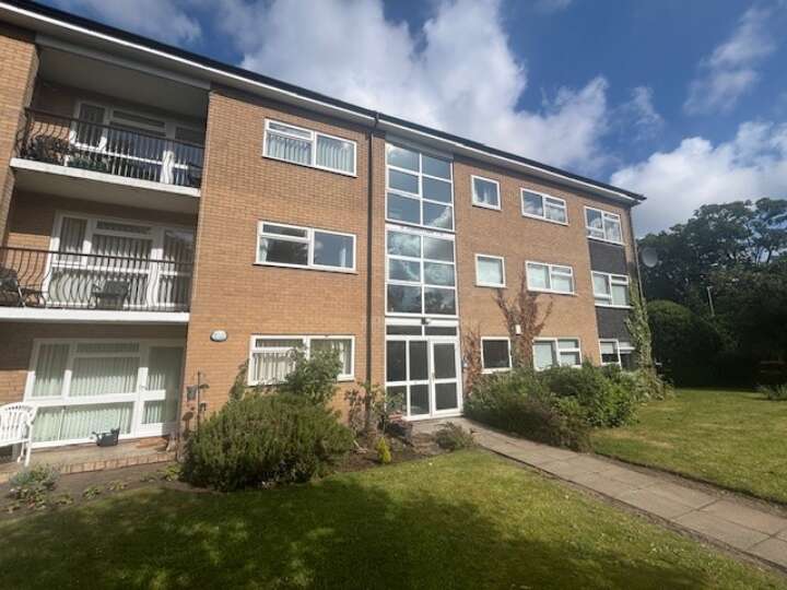 St_Stephens_Court_front_1_-_USE.jpg