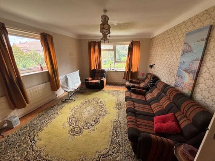 St_Stephens_Court_lounge_-_USE.jpg