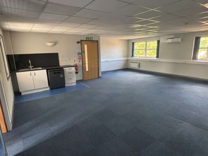 U5_Rossmore_office_2.jpg