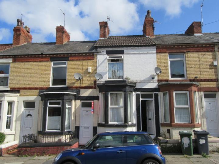 42 HARROWBY ROAD, BIRKENHEAD Smith and Sons