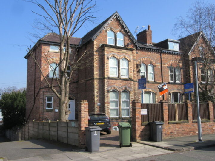 Flat 6, 42 Shrewsbury Road, Oxton