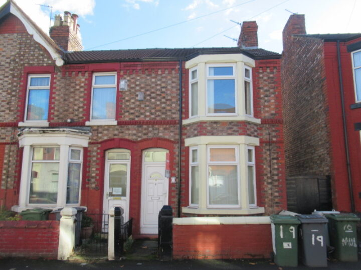 18 Mulberry Road, Birkenhead