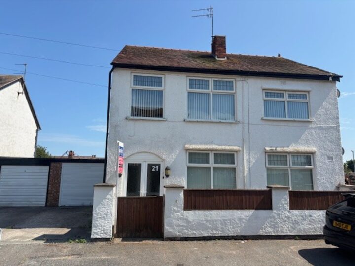 19 Back Sea View, Hoylake