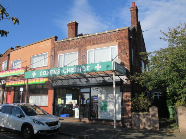 4/4A Broadway, Bebington