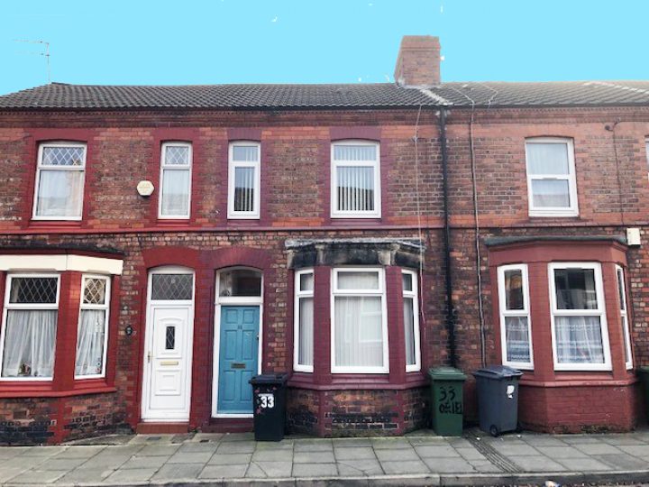 33 Oriel Road, Birkenhead