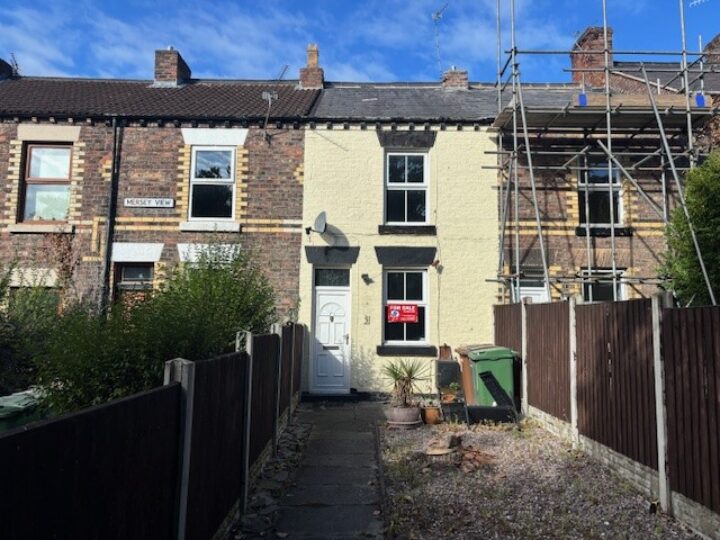 3 Mersey View, Higher Bebington