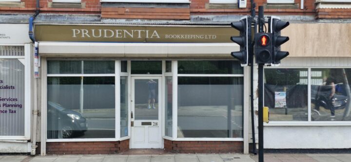28 Birkenhead Road, Hoylake, Wirral