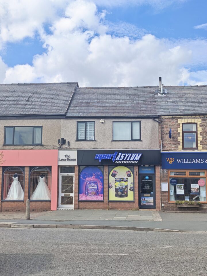 18 & 18A Chester Road, Whitby, Ellesmere Port
