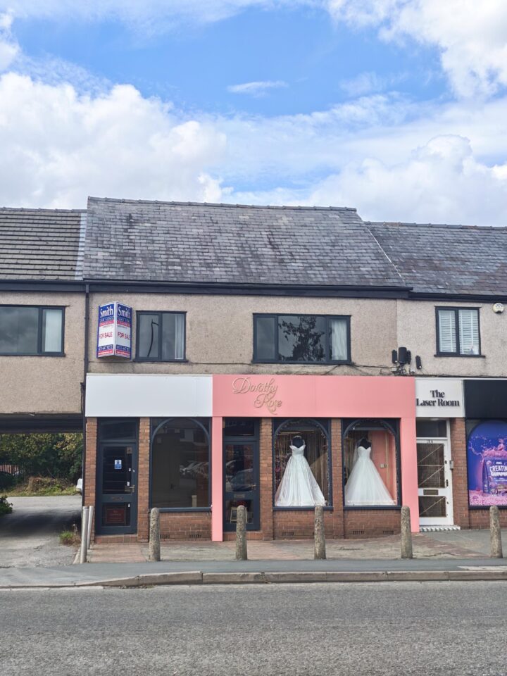 20 & 20A Chester Road, Whitby, Ellesmere Port